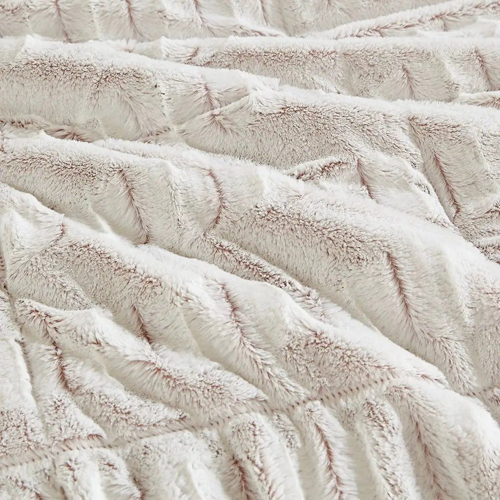 Twin/Twin XL Back Print Long Fur Comforter Mini Set by HouseOfZazla
