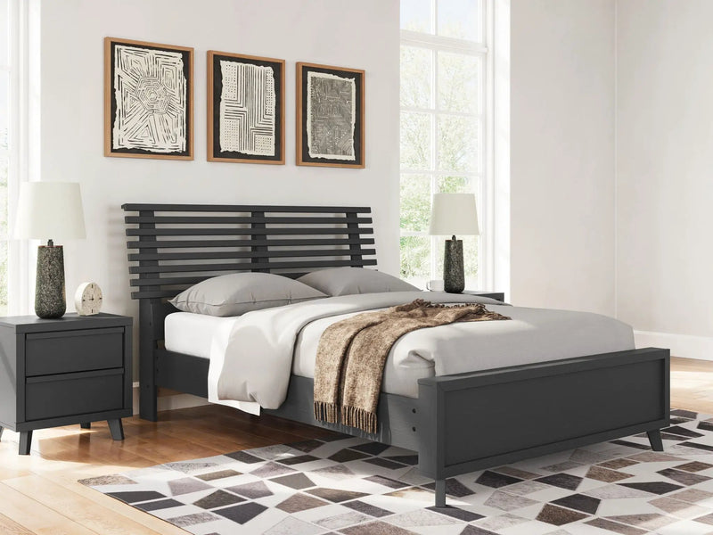 Danziar - Slat Panel Bed by Unique Piece Furniture