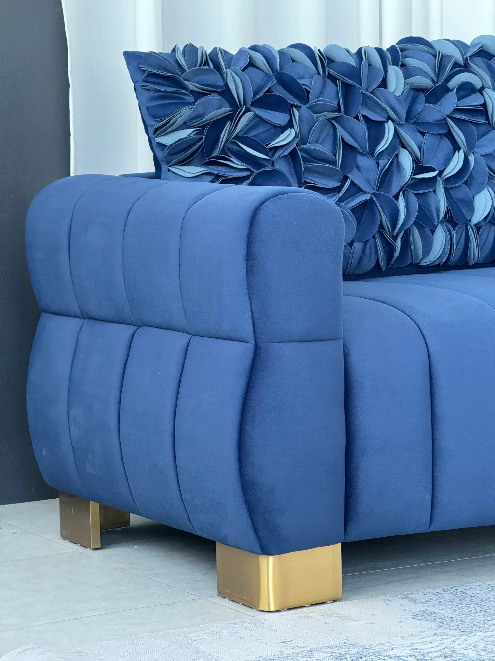 FX-P56-RBH Velvet Sofa by HouseOfZazla