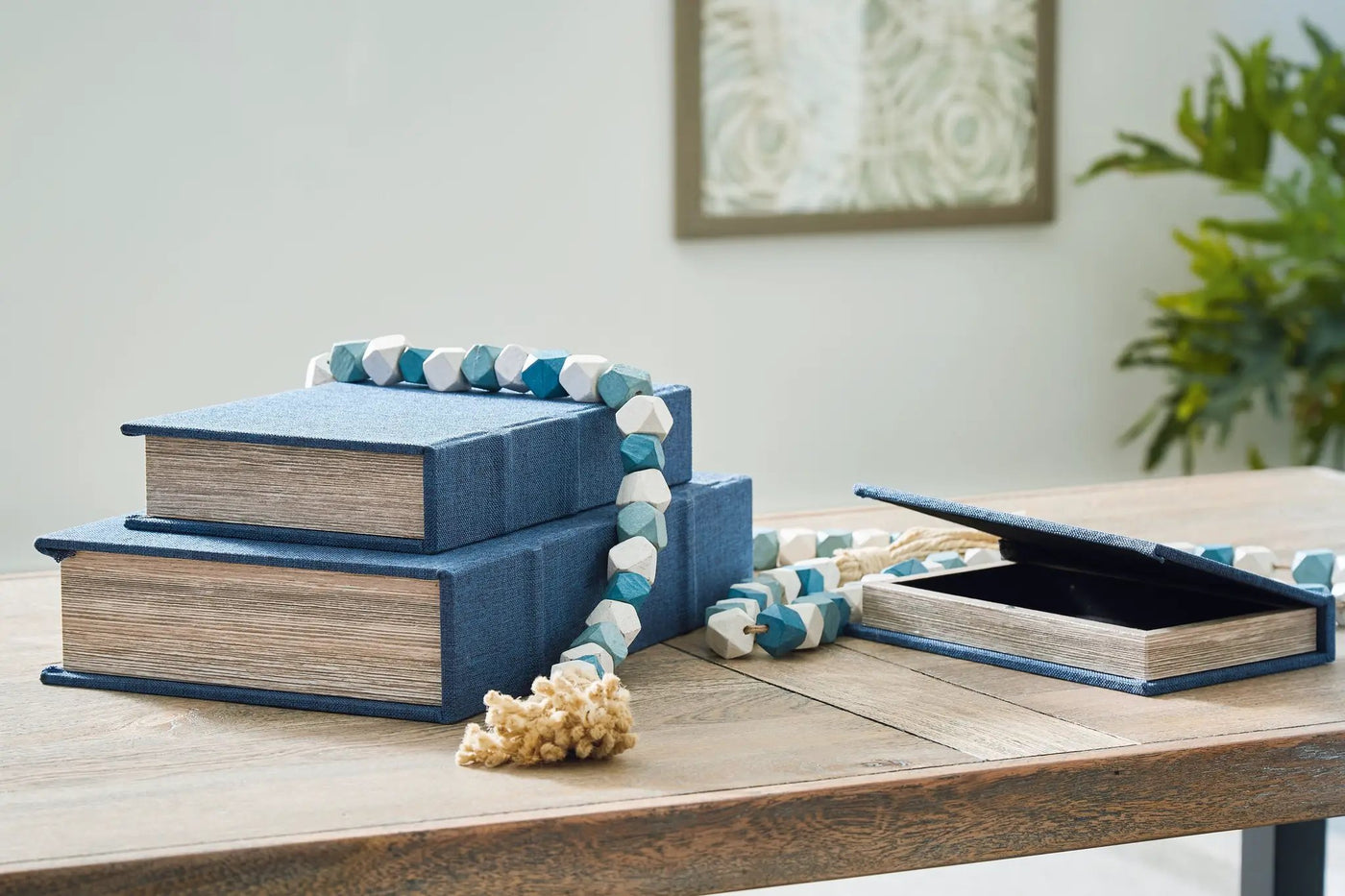 Jolina - Box Set by Unique Piece Furniture
