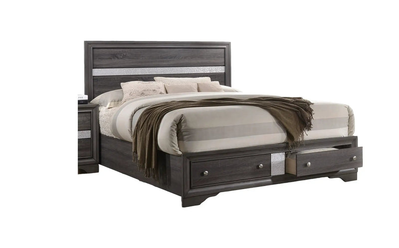 Traditional Queen 5 Piece Storage Bedroom Set in Gray Wood by HouseOfZazla