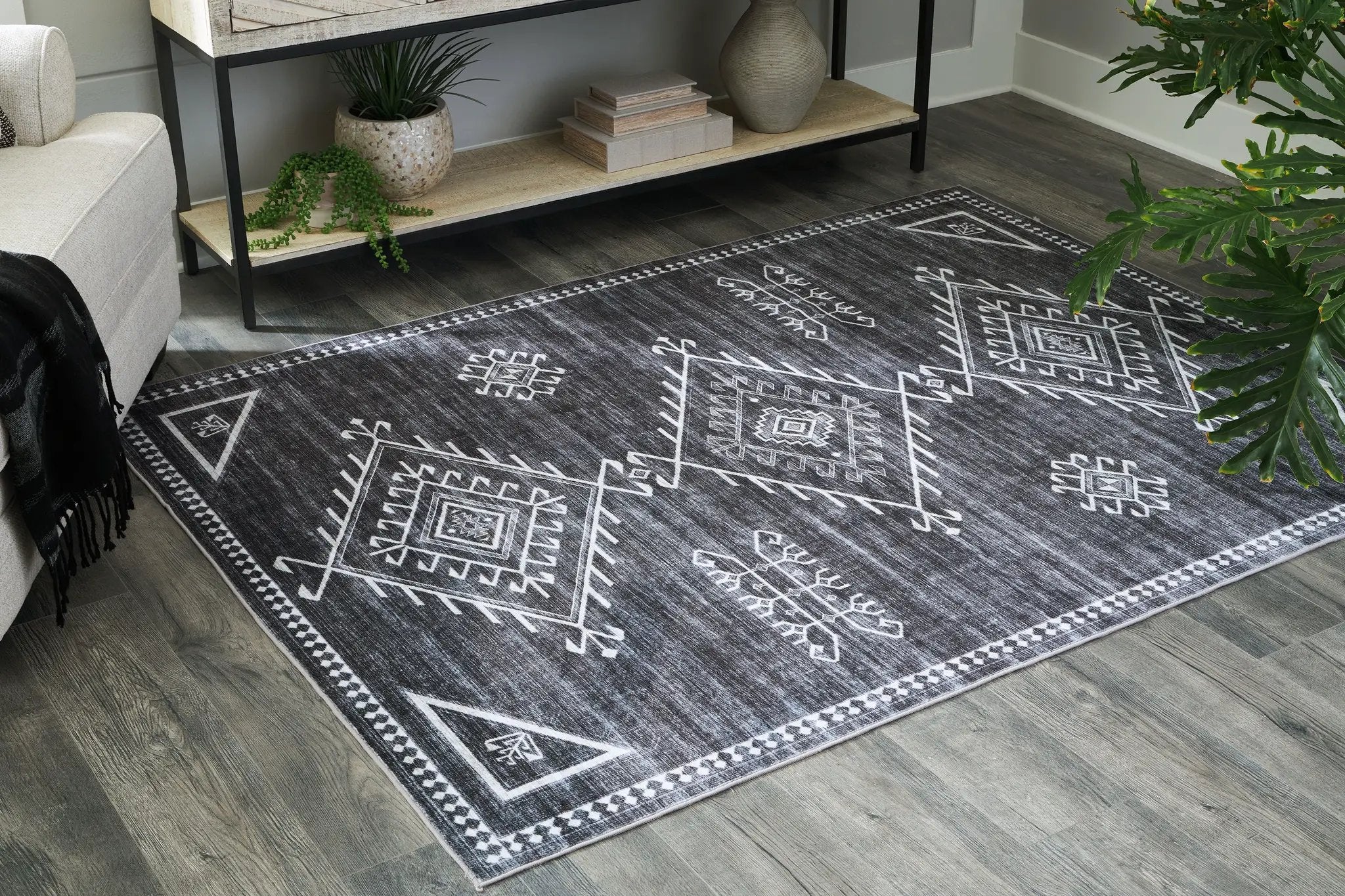 Arloman - Area Rug by Unique Piece Furniture
