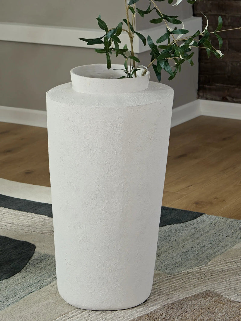 Flurinworth - Vase by Unique Piece Furniture