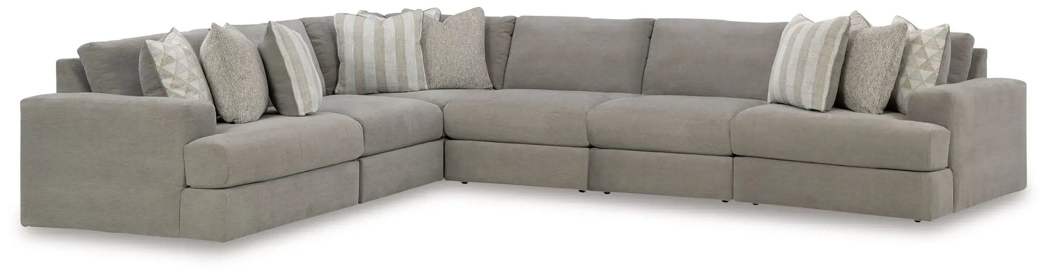 Avaliyah - Sectional by Unique Piece Furniture