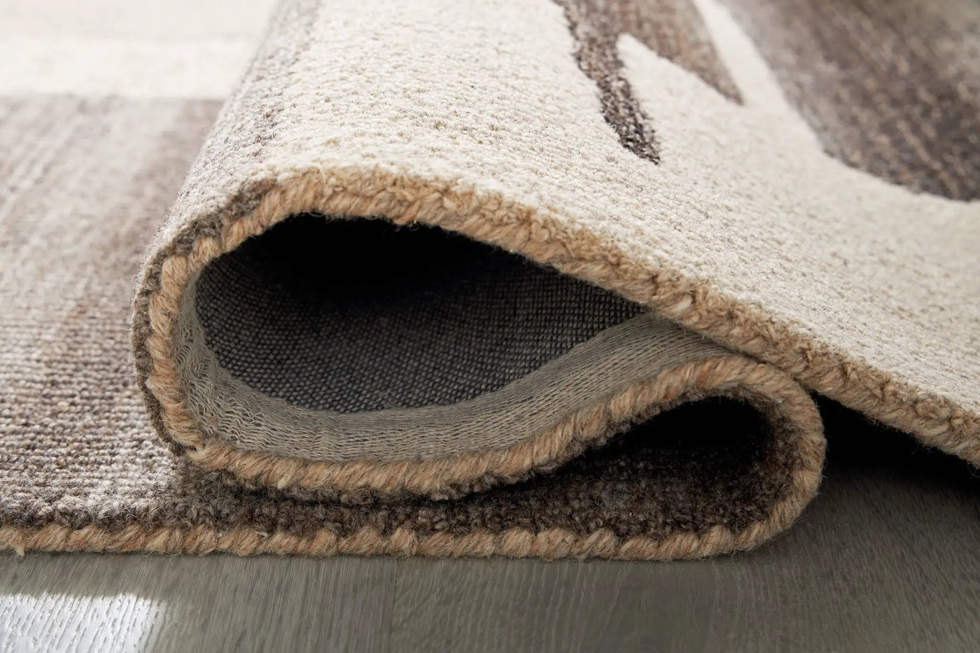 Kencher - Rug by Unique Piece Furniture