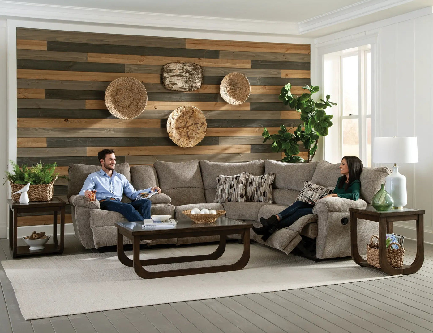 Elliott - Reclining Sectional by Unique Piece Furniture