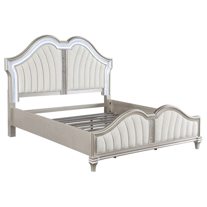 Evangeline 5-piece Eastern King Bedroom Set Silver Oak by Unique Piece Furniture