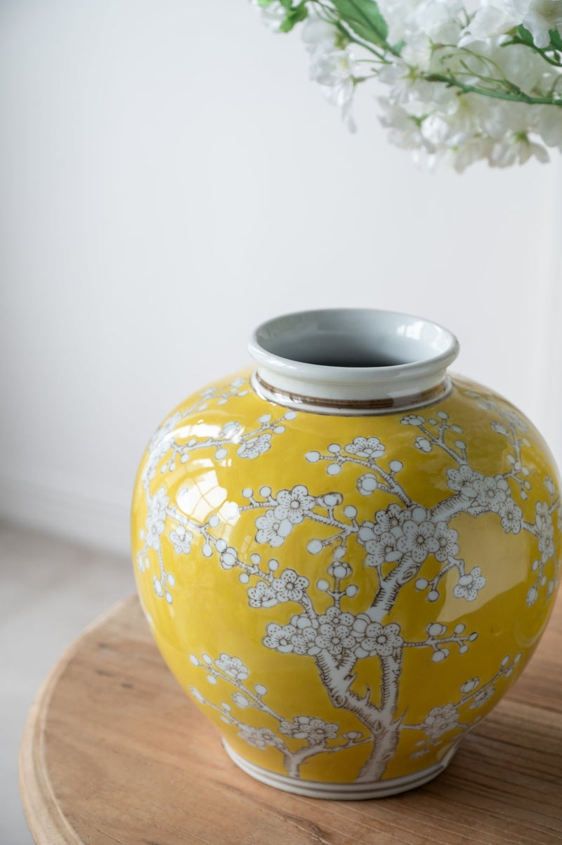 D8.7x9.1' Yellow and White Wide Curved Plum Blossom Vase by HouseOfZazla