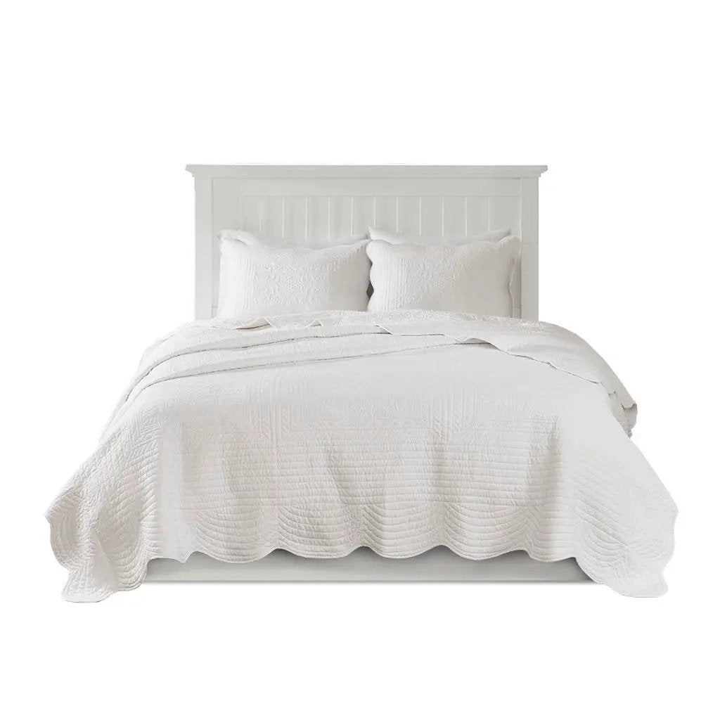 3 Piece Reversible Scalloped Edge Quilt Set White Full/Queen by HouseOfZazla
