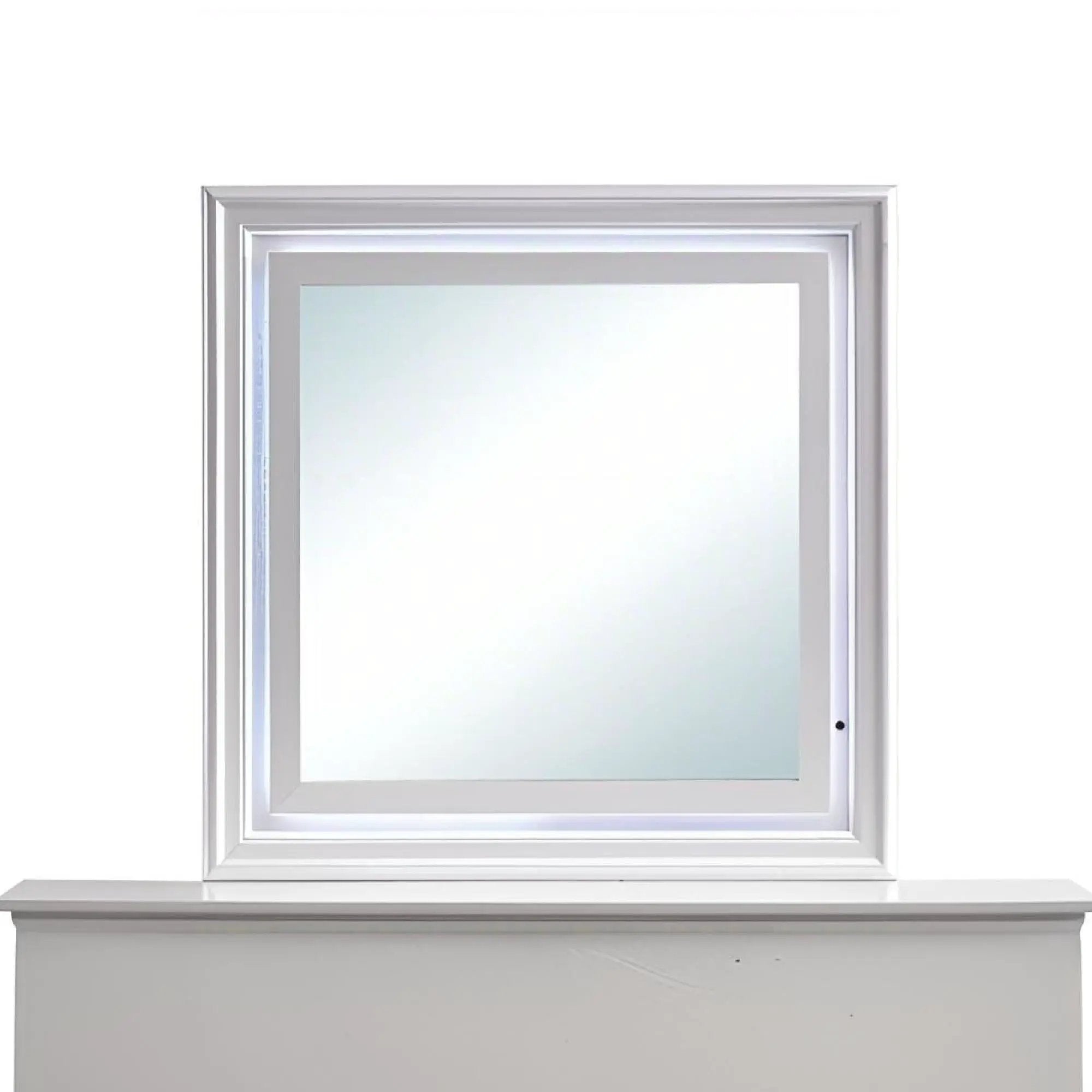 Verona - Mirror With Premium Low Distortion Glass - White by HouseOfZazla