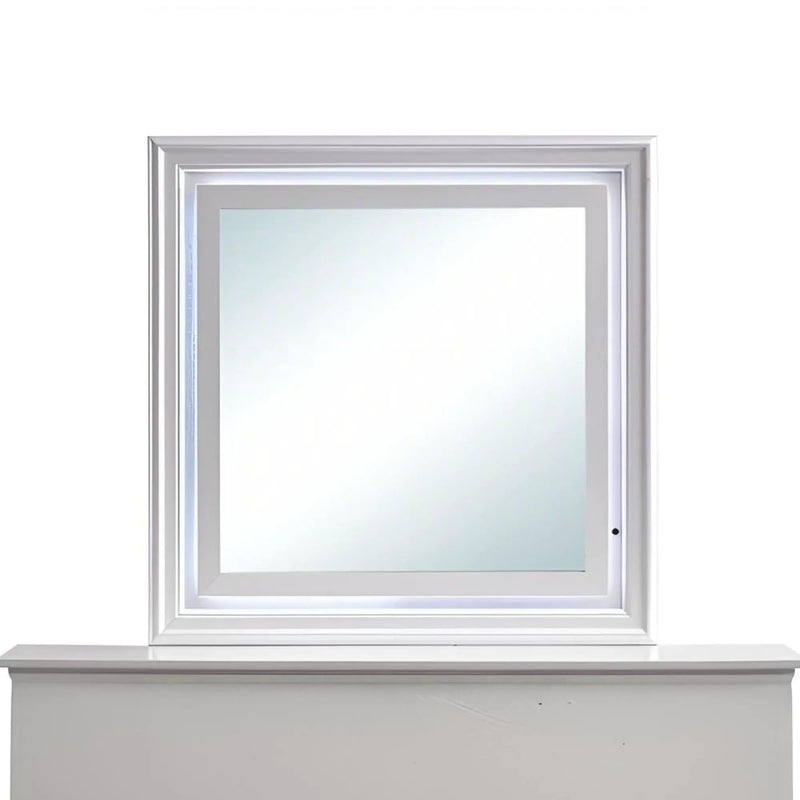 Verona - Mirror With Premium Low Distortion Glass - White by HouseOfZazla