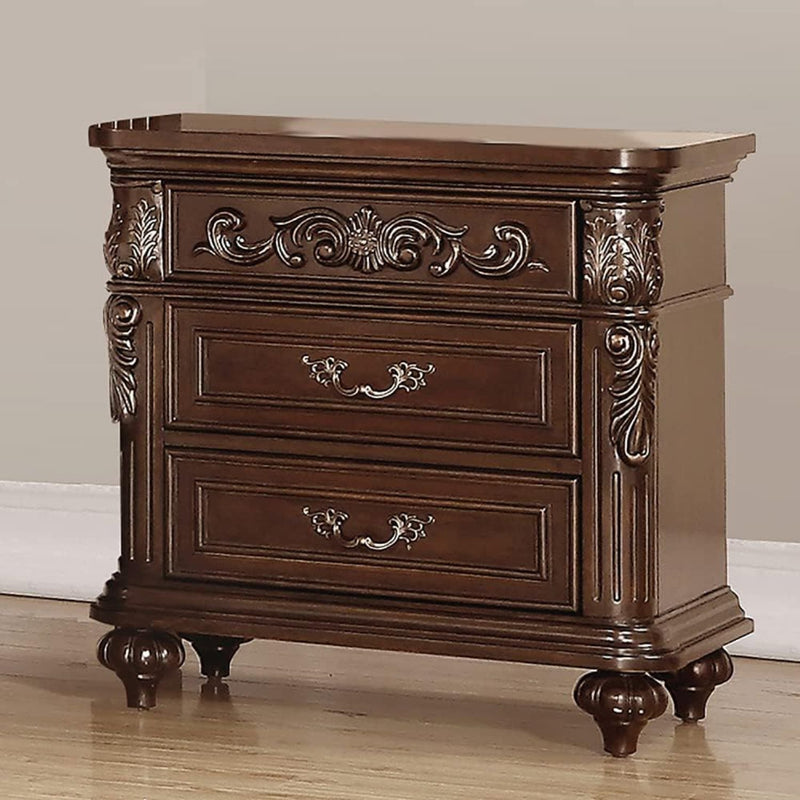 3 Piece Bedroom Set With Tufted Headboard And 2 Nightstands by HouseOfZazla