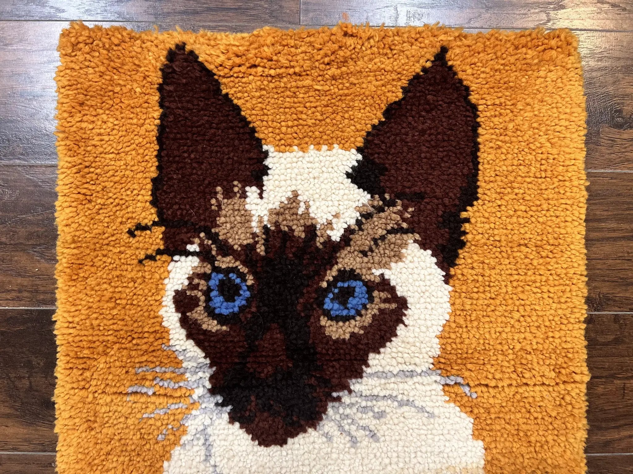 Small Shag Rug with Siamese Cat Pictorial, 2x3 ft Rug, Wool, Vintage, Danish Rya Shag Rug, Orange by Jewel Rugs