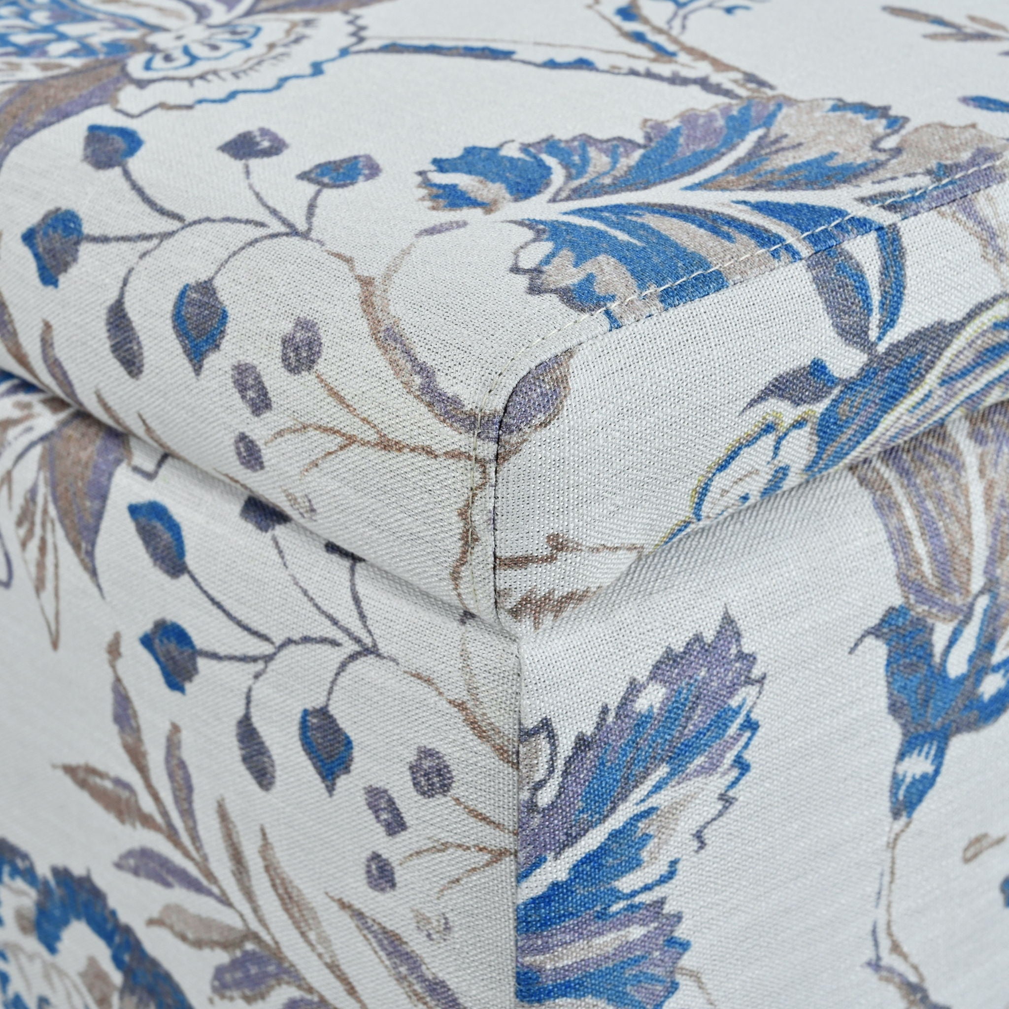 Luxury Storage Ottoman With Floral Patterned Fabric by HouseOfZazla