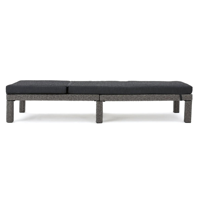 Puerta KD Chaise Lounge by HouseOfZazla