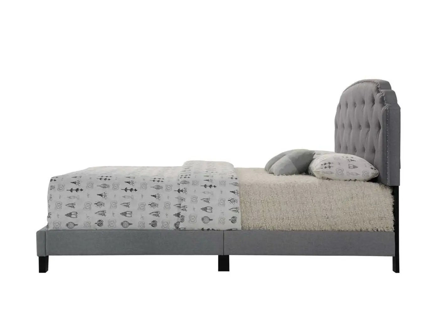 Tradilla - Queen Bed - Gray by Unique Piece Furniture