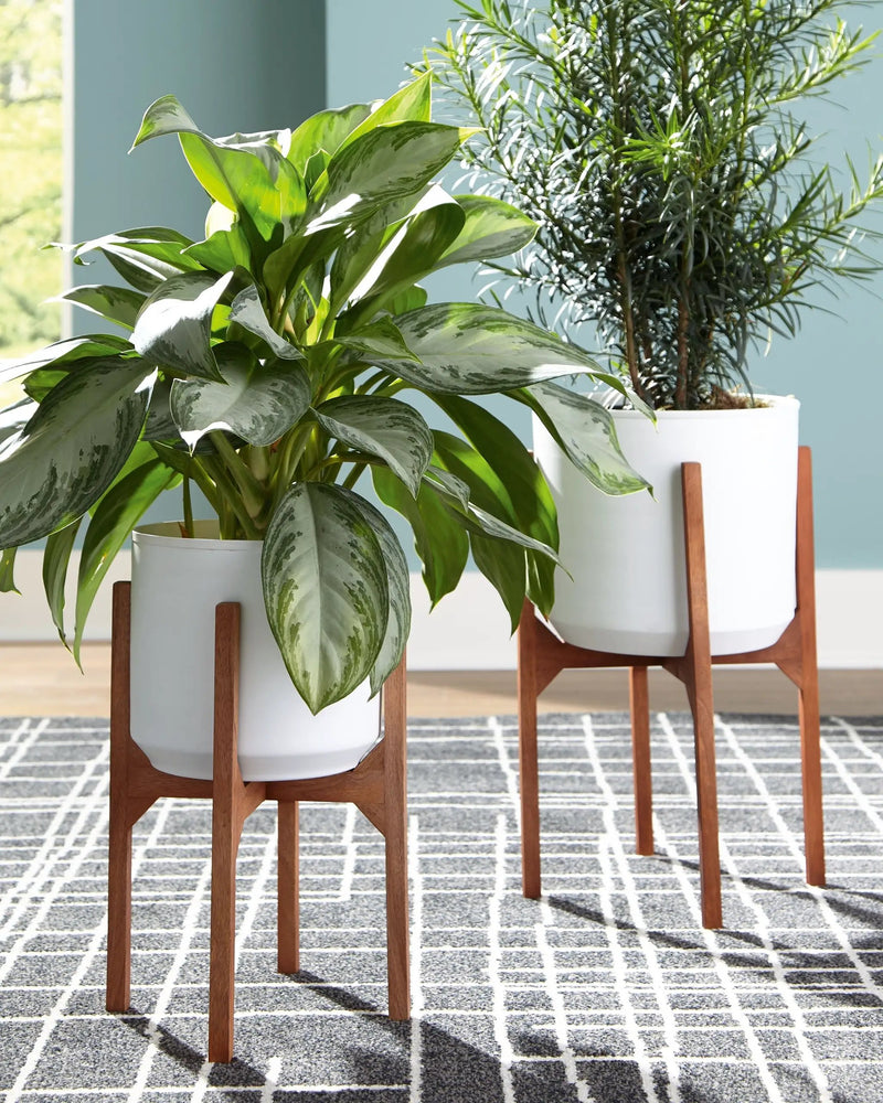 Dorcey - Planter Set (Set of 2) - White / Brown by Unique Piece Furniture