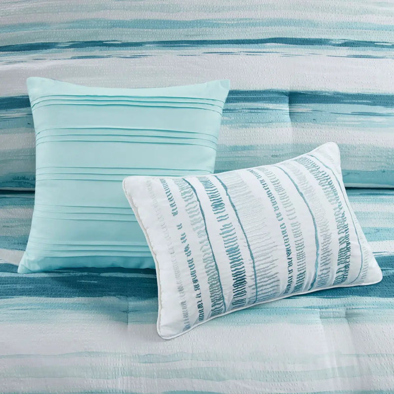 8 Piece Printed Seersucker Comforter and Quilt Set Collection Aqua King/Cal King by HouseOfZazla