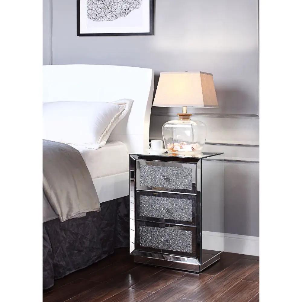 Noralie - 26" Accent Table - Mirrored, Faux Diamonds by Unique Piece Furniture