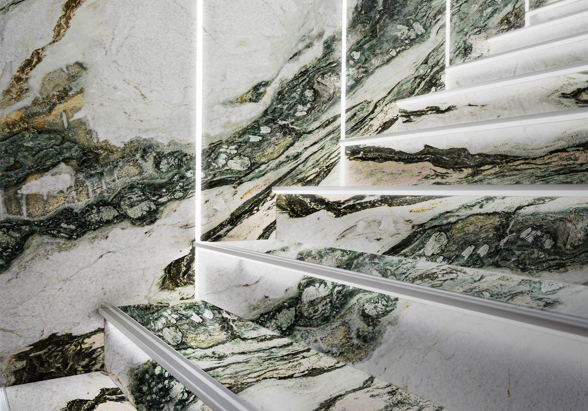 Calacatta Da Vinci Polished Marble Slab Random room scene 2