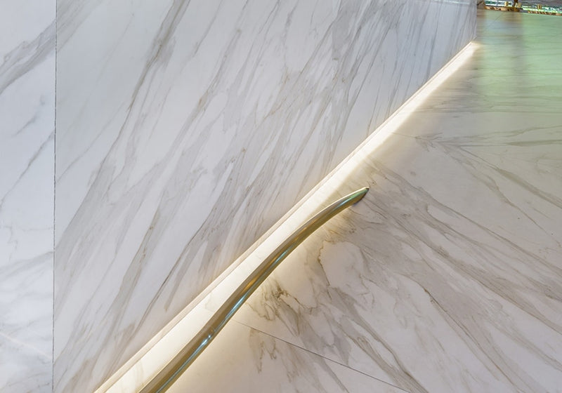 Calacatta Gold Polished Sintered Stone Slab 125x63 CG01R room scene