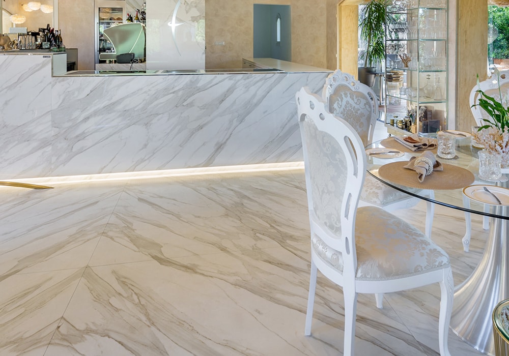 Calacatta Gold Polished Sintered Stone Slab 125x63 CG01R room scene 3