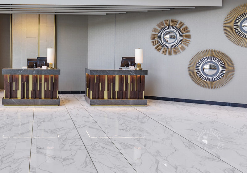 Calacatta Polished Sintered Stone Slab 125x63 C01 room scene