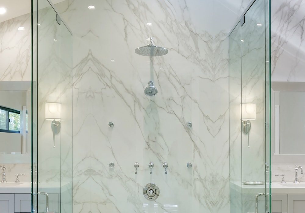 Calacatta Silk Sintered Stone Slab 125x63 room scene 4