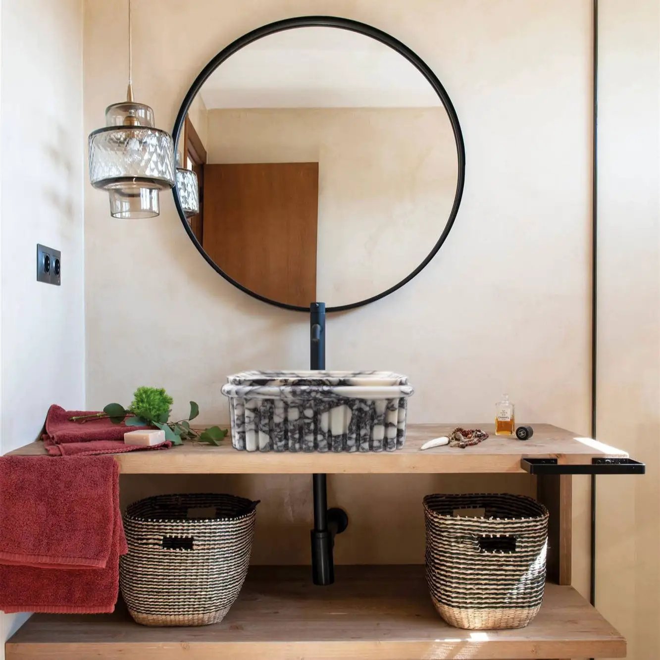 Calacatta Viola Marble Rectangular Ribbed Bathroom Sink - 16x16x6 by GobekDesign