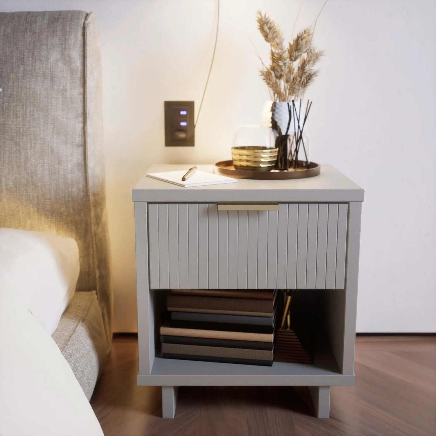 Granville - Nightstand With 1 Drawer by HouseOfZazla
