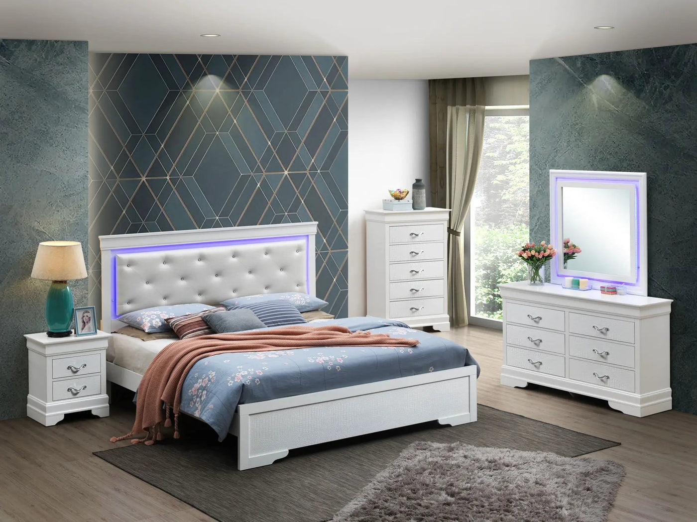 LED Elegant Bed by HouseOfZazla