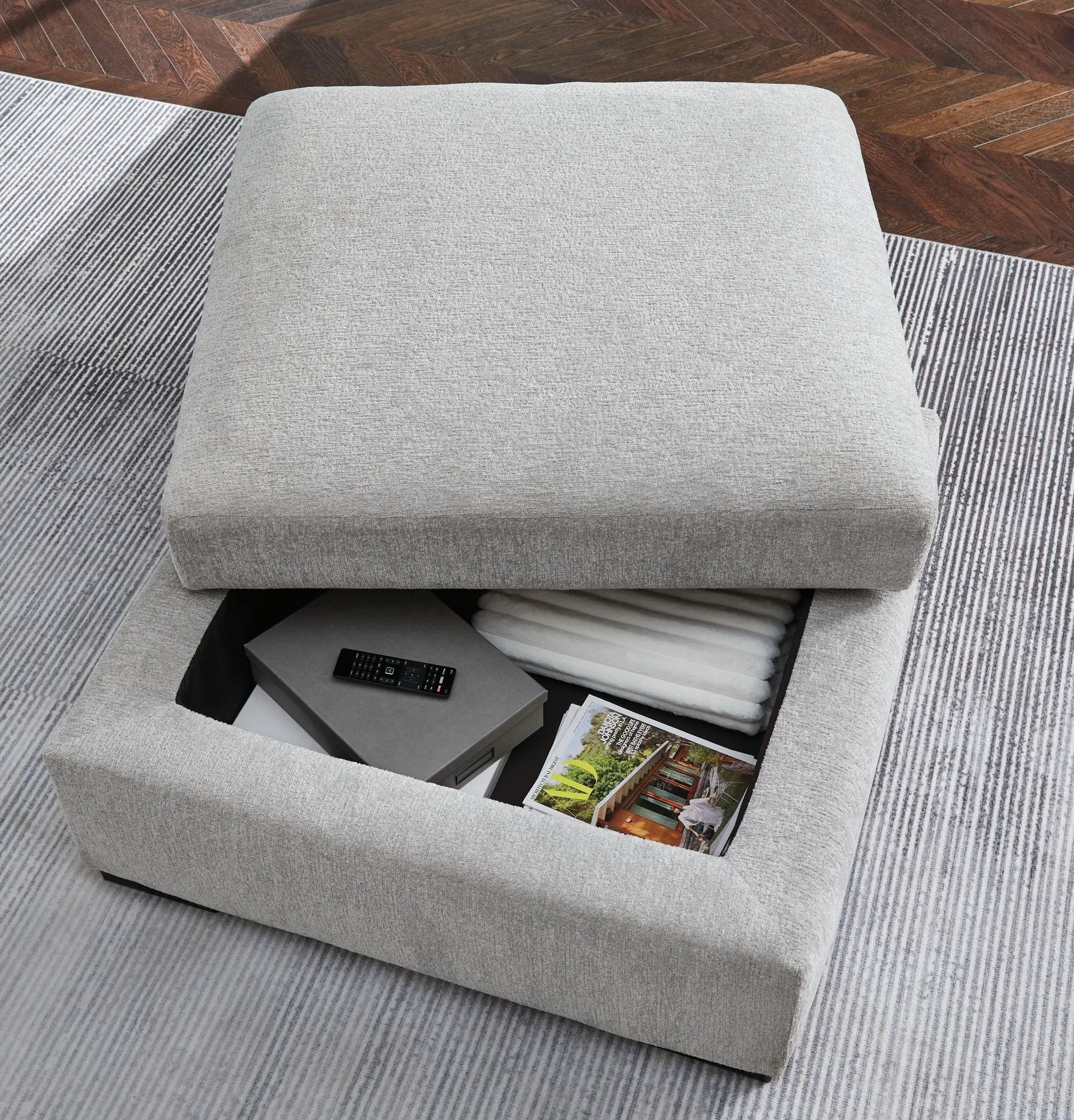 Gabyleigh - Ottoman With Storage - Nickel by Unique Piece Furniture