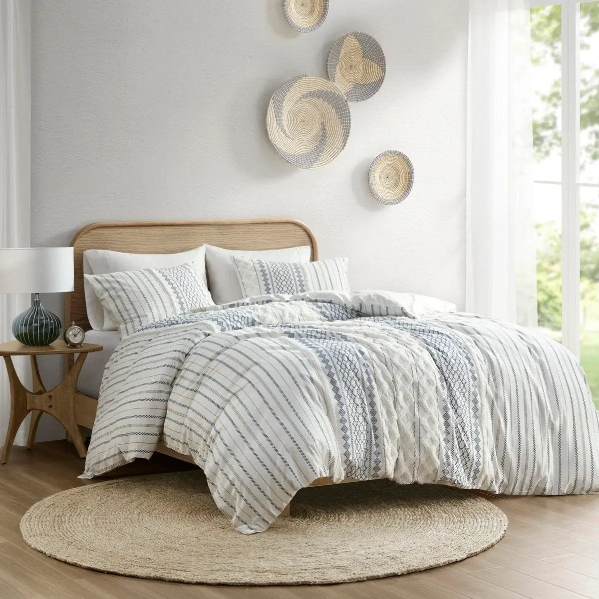 King/Cal King Cotton Printed Duvet Cover Set with Chenille by HouseOfZazla
