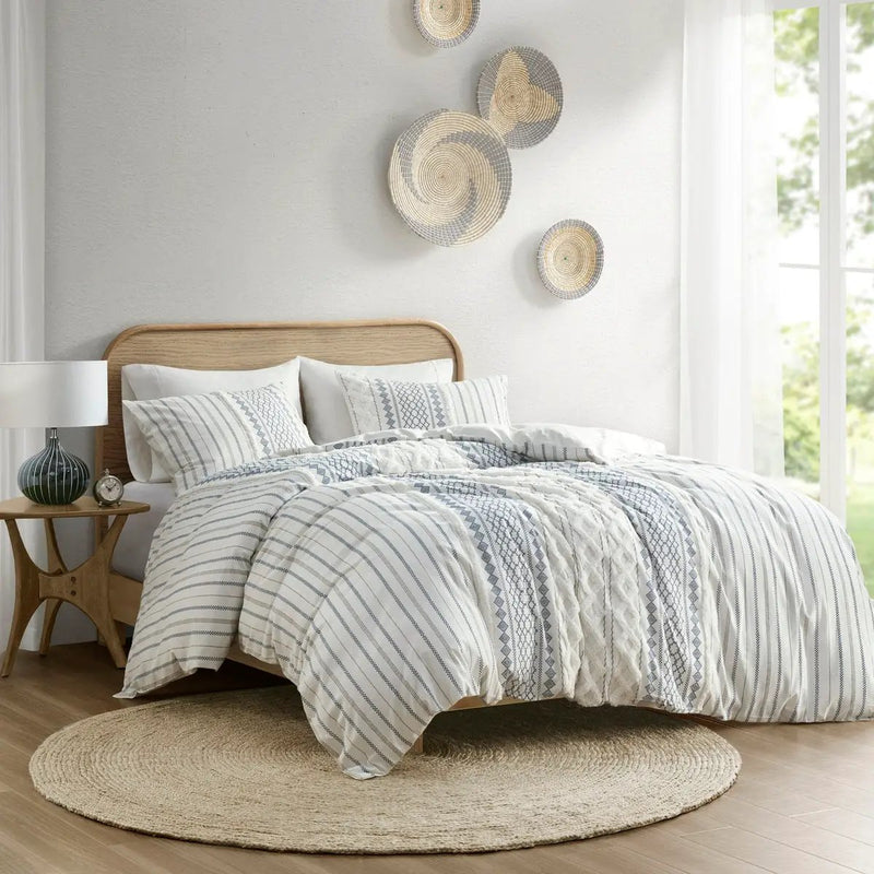 King/Cal King Cotton Printed Duvet Cover Set with Chenille by HouseOfZazla