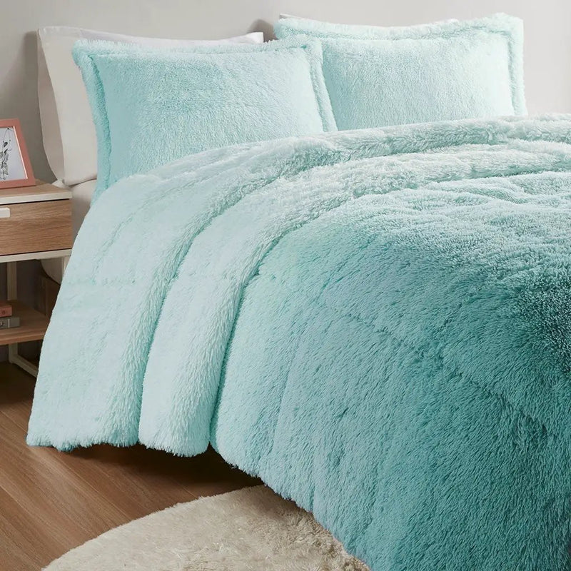 Full/Queen Ombre Shaggy Long Fur Comforter Mini Set by HouseOfZazla