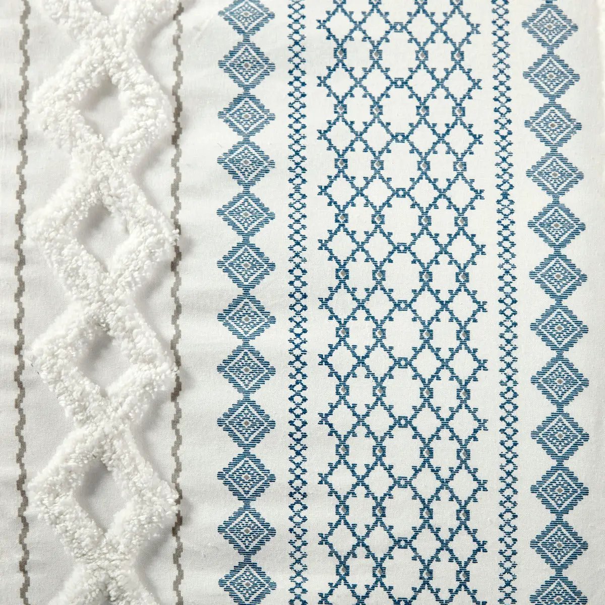King/Cal King Cotton Printed Duvet Cover Set with Chenille by HouseOfZazla