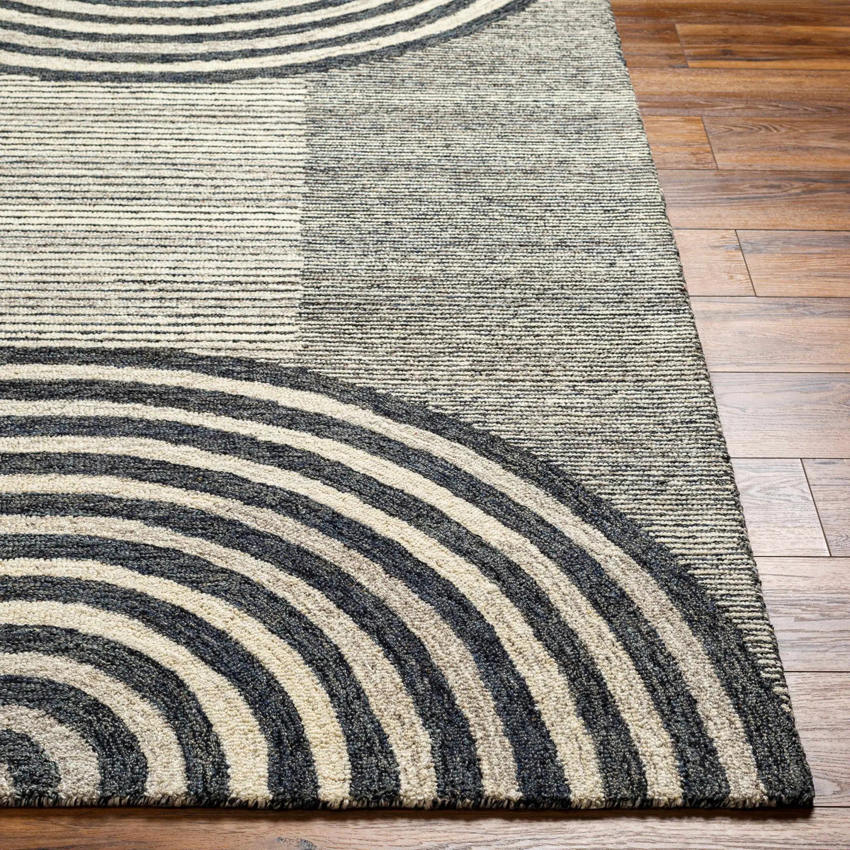 Chantesuta Modern Wool Rug, photo 5 of 7