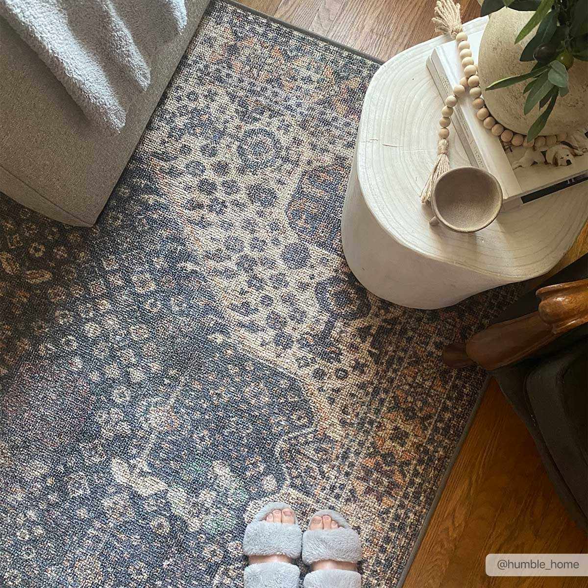 Seok Washable Area Rug - Clearance by Boutique Rugs