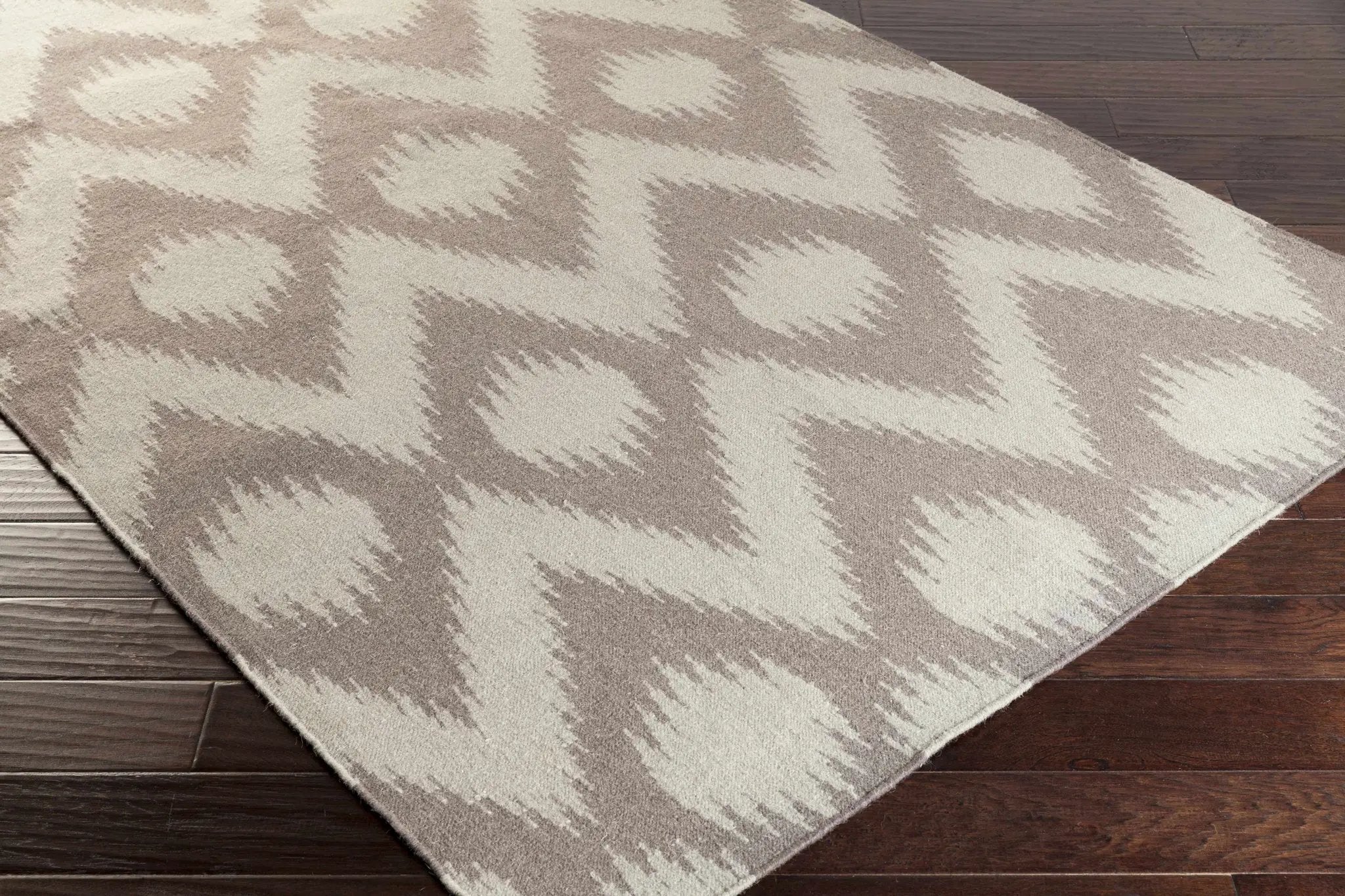 Corinna Area Rug - Clearance by Boutique Rugs