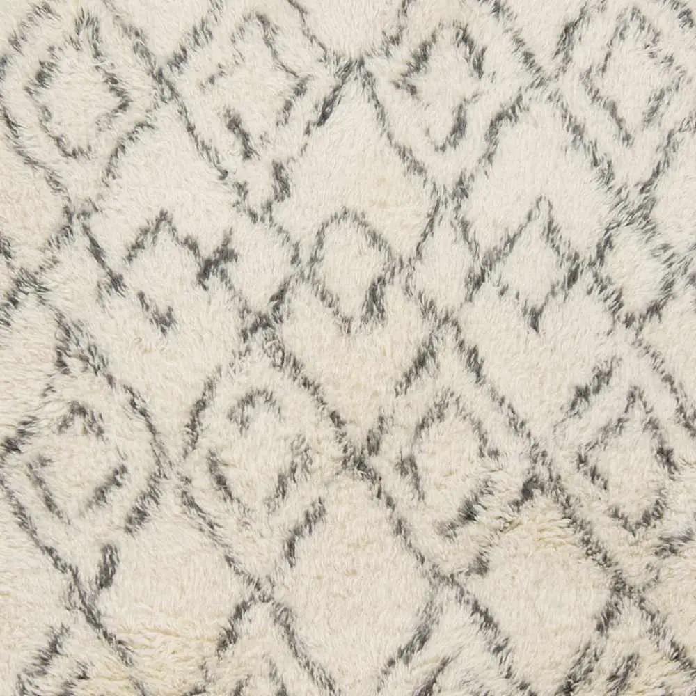 Cotgrave 2x3 Cream Trellis Small Wool Rug - Clearance, sample swatch