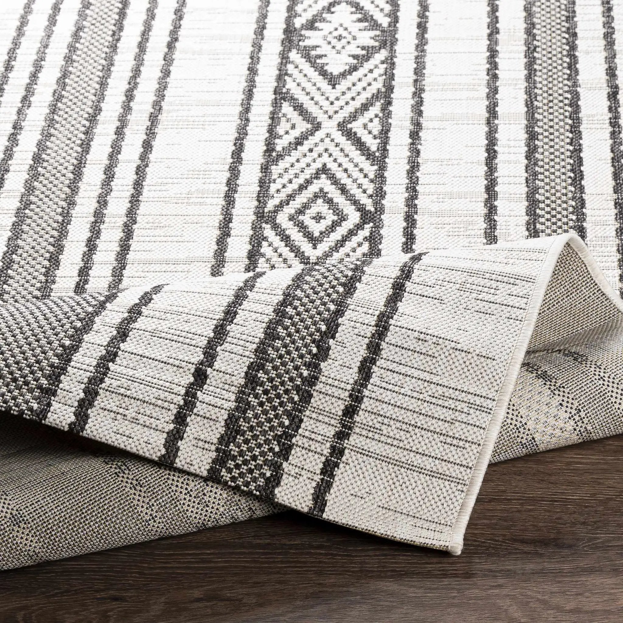 Cowen Outdoor Area Rug - Clearance by Boutique Rugs