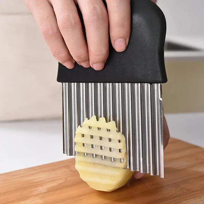 Cutter - Wavy Metal Stainless Steel by House Of Avana