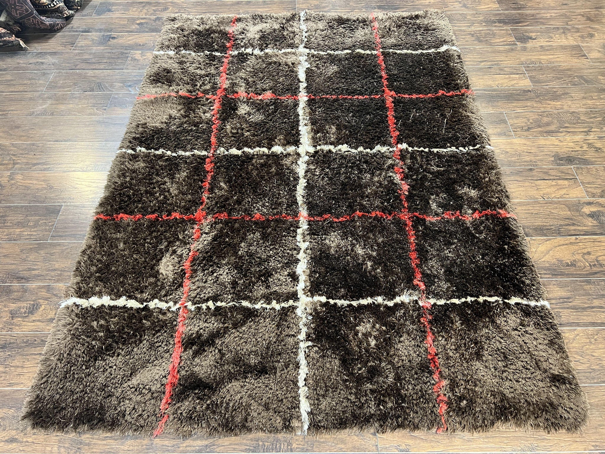 Shag Rug 6x8, Brown, Panel Design by Jewel Rugs