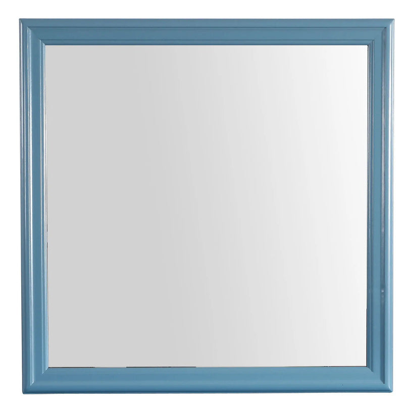 Traditional Wall Mirror For Any Space by HouseOfZazla
