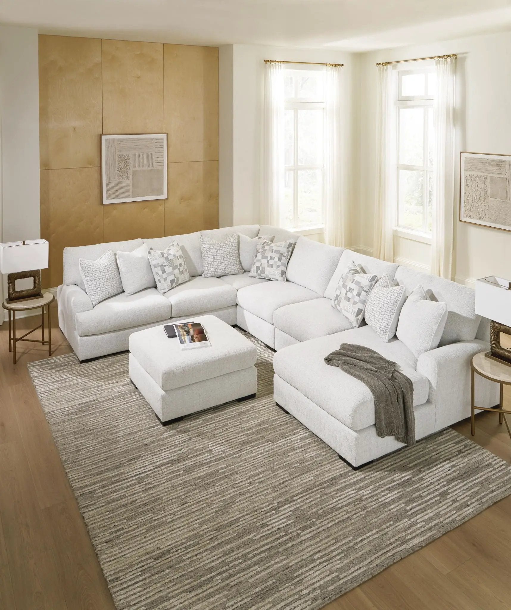 Misty-Lakes - Sectional by Unique Piece Furniture