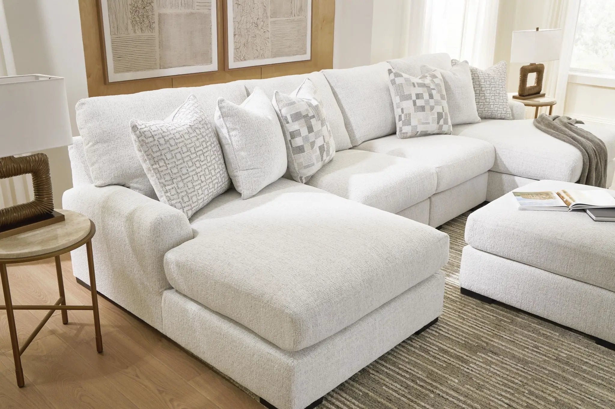 Misty-Lakes - Sectional by Unique Piece Furniture