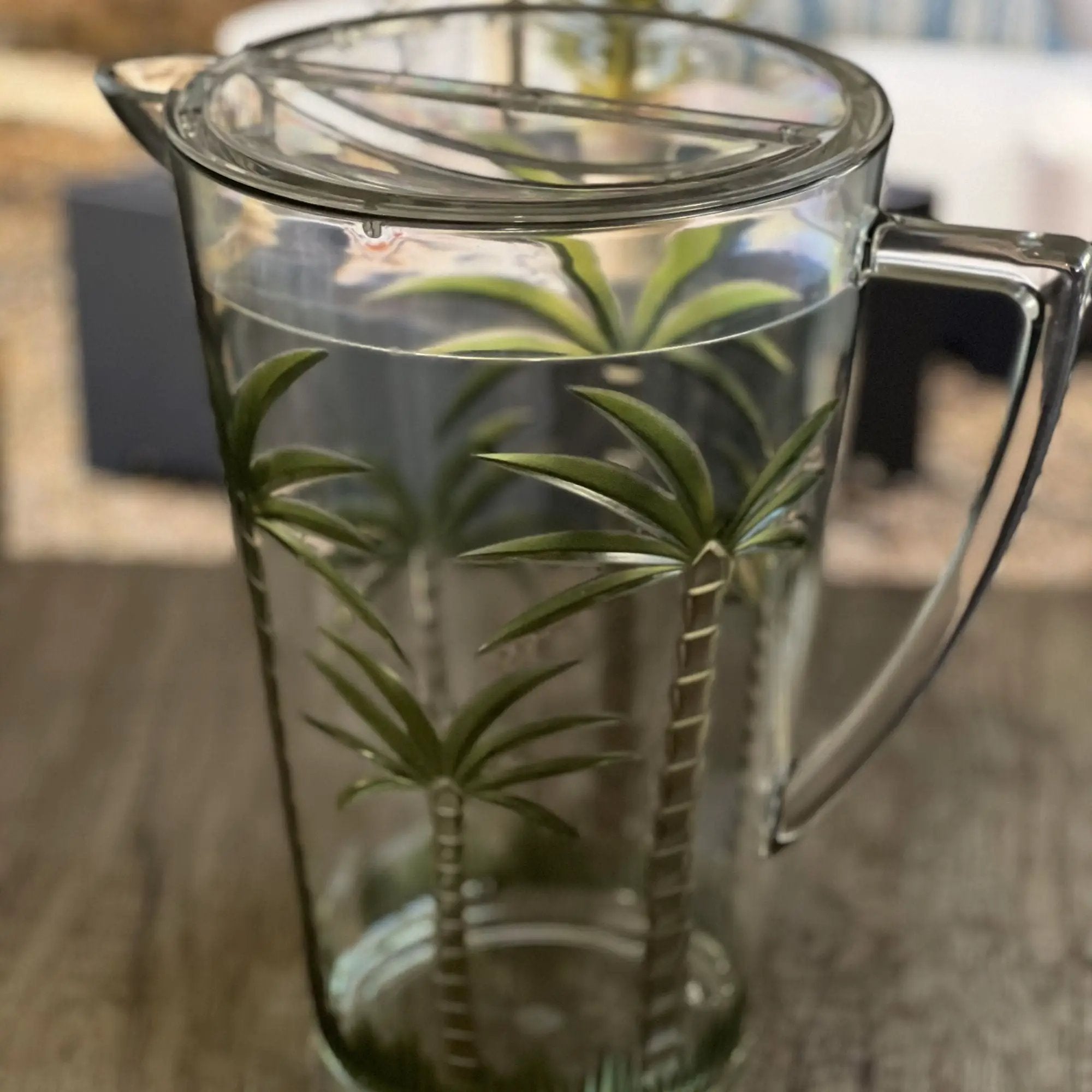 Unbreakable Plastic Water Pitcher With Lid, Palm Tree Design - Clear