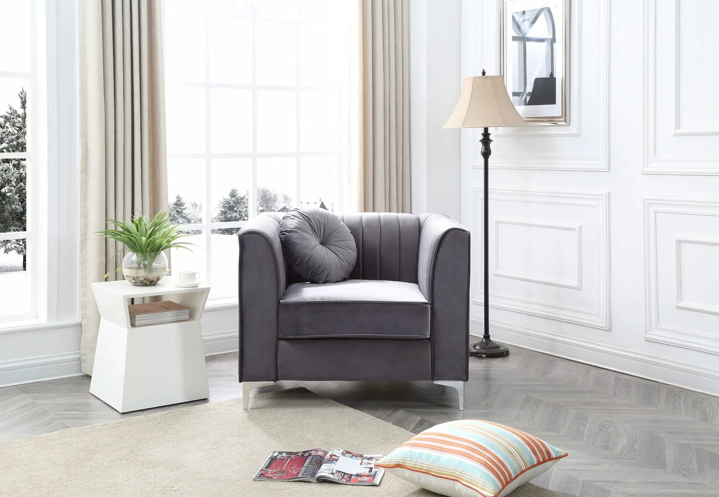 Contemporary Sloped Armchair by HouseOfZazla