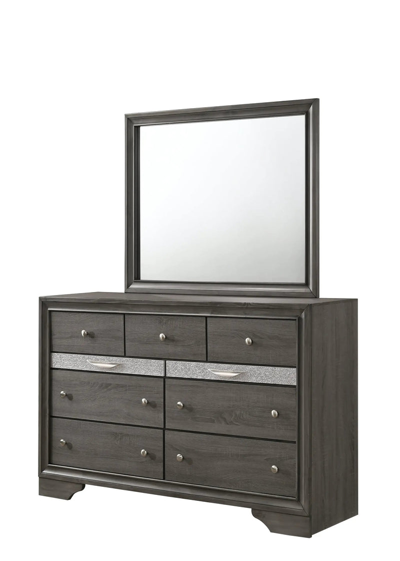 Traditional Queen 5 Piece Storage Bedroom Set in Gray Wood by HouseOfZazla