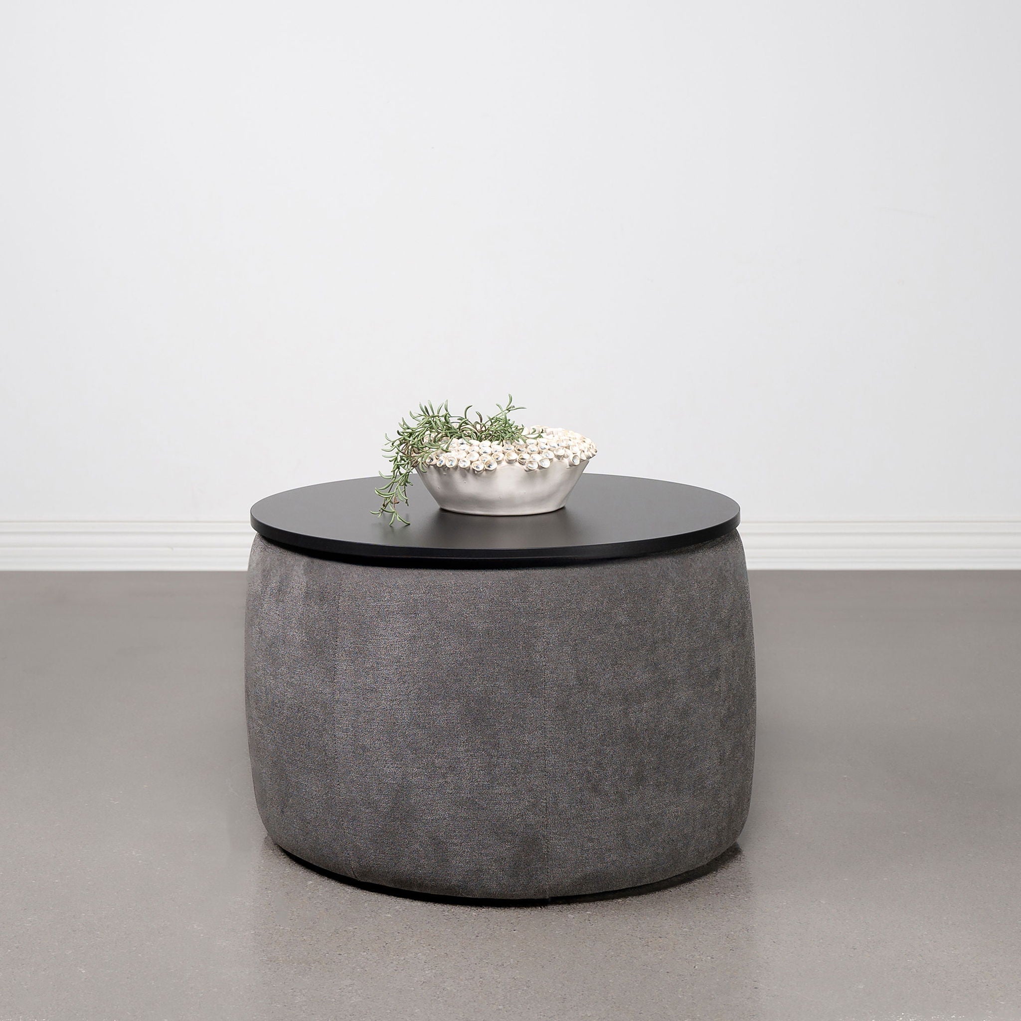 Reeves - Round Upholstered Lift Top Storage Ottoman - Gray by HouseOfZazla
